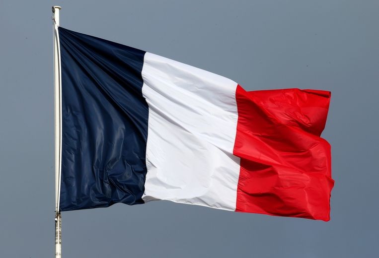 フランス国旗を変えたことを知らずにいた。