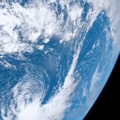 海底火山噴火衛星写真