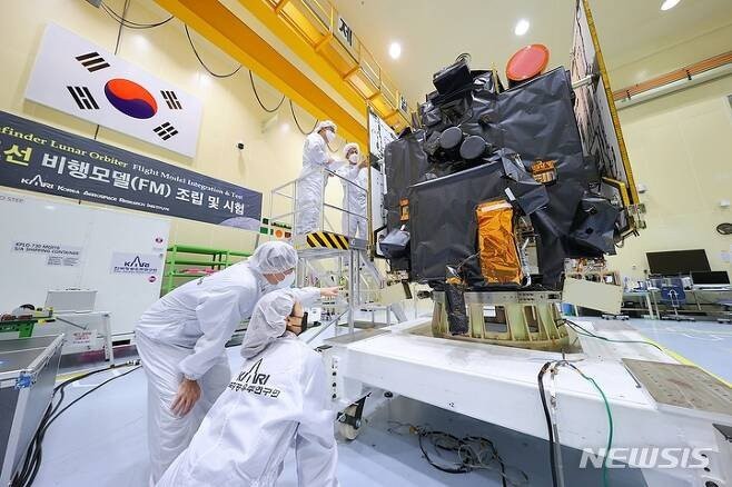 慶祝韓国初の月探査船タヌリ、8月に月に向けて出発