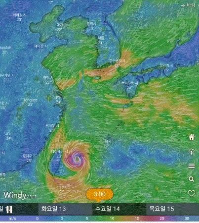 台風無利子の予想経路