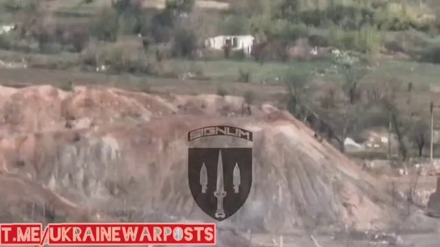 (SOUND)至近距離手榴弾に撃たれて即死するロシア兵士avi