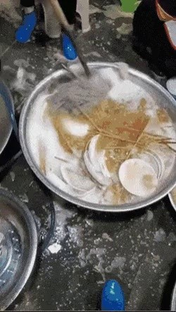 中華風 皿洗いgif
