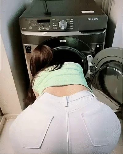 ドラム式洗濯機の中へgif