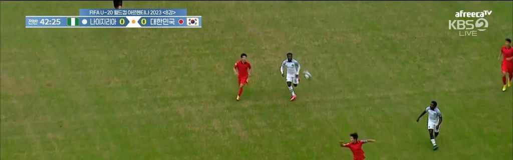 U-20ワールドカップベスト8ナイジェリアvs大韓民国の体を蹴られたカン·ソンジン