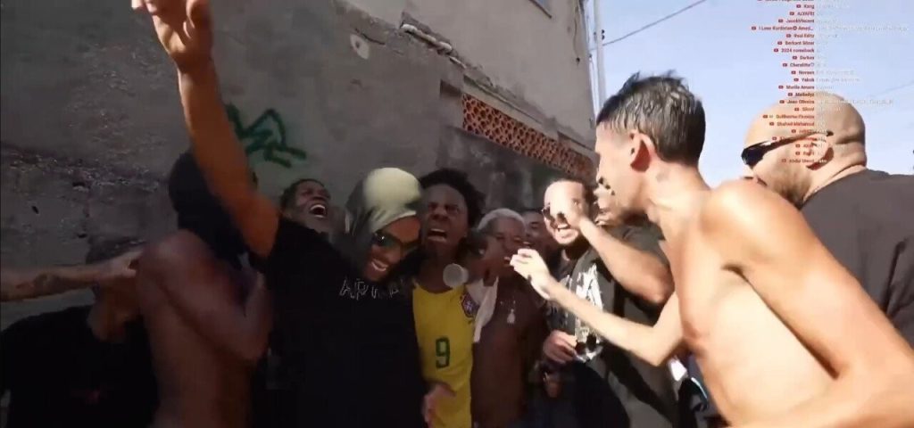 ブラジルのスラム街でカルテルに襲われる外国のYouTuber