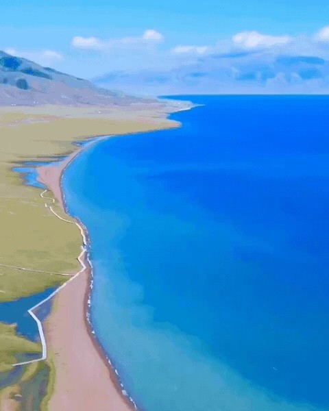 新疆ウイグル自治区サイラム湖