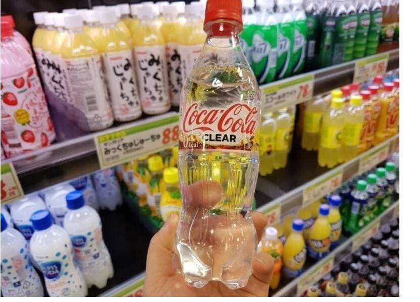 日本に透明な飲み物が多い理由