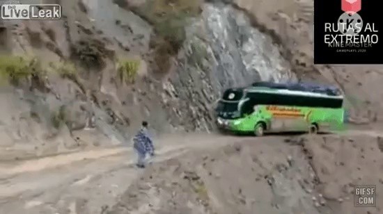 ペルーの山道