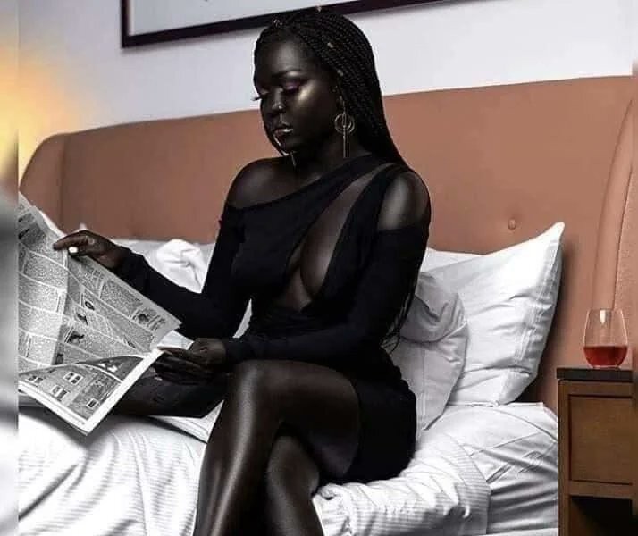世界で最も黒い女性モデル