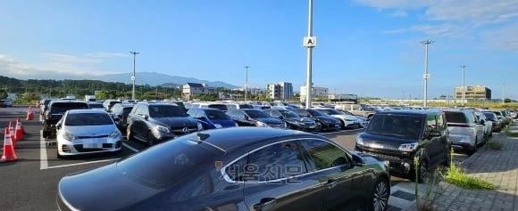 """"無料ですが、車を持って行きますか""""秋夕連休空港駐車場とは超緊急ㄷjpg