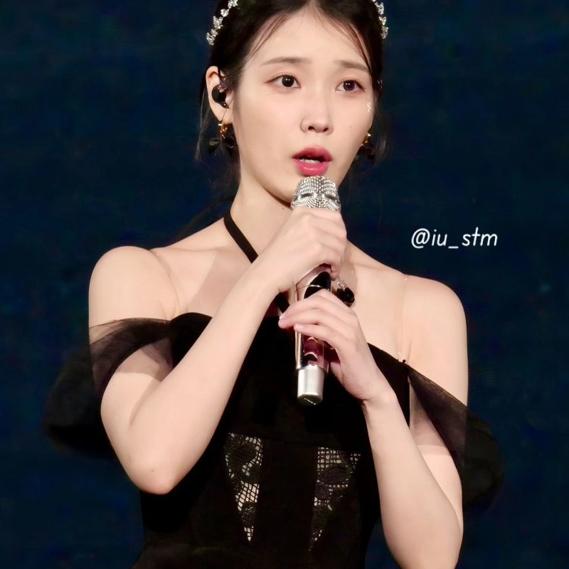 IU