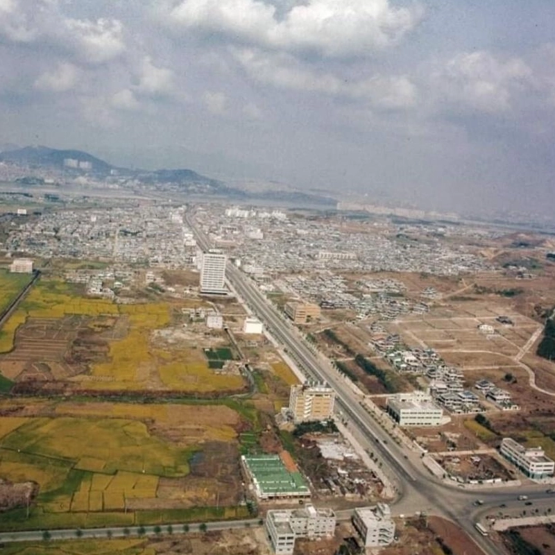 江南駅交差点48年前の姿