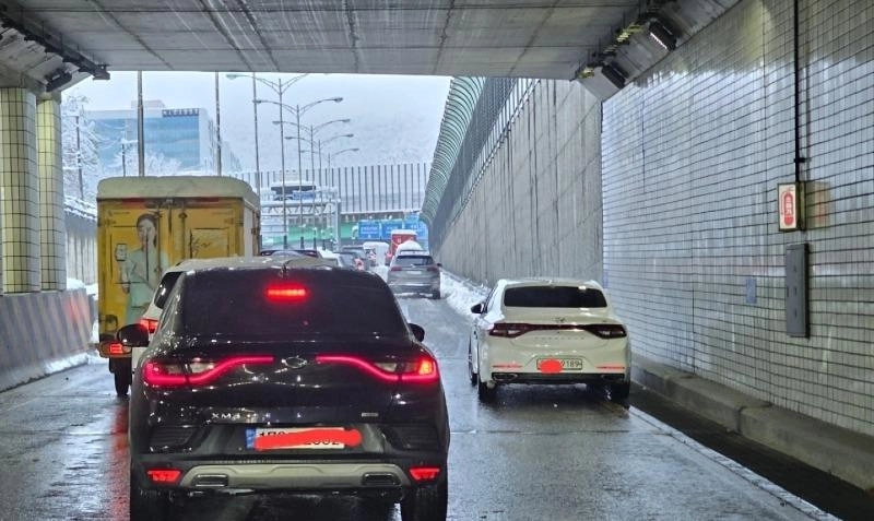 地下車に車を捨てて行った子