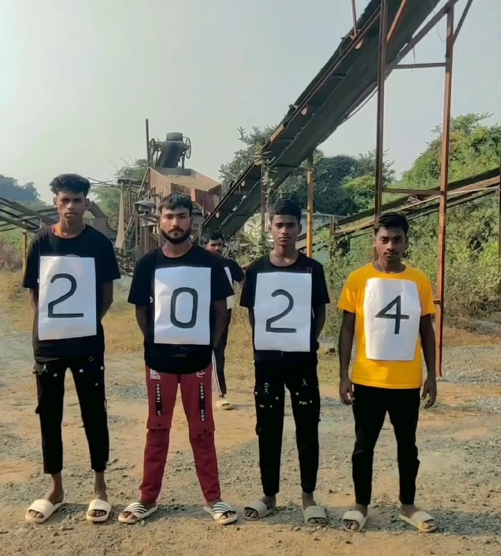 (SOUND)インドの新年あけましておめでとうございます2025