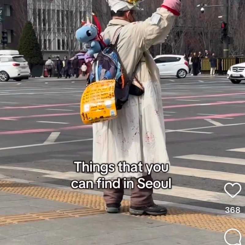 路上で犯されたら、中のパリーナ