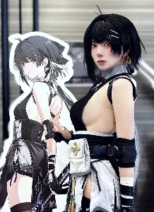 伝説のオリジナルの超越コスプレガール