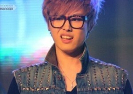 [ニュース速報]トランプ「来月からのキッチンとバスルームシンクの50％の関税」