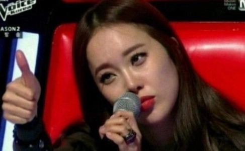 俳優のリー・シー。