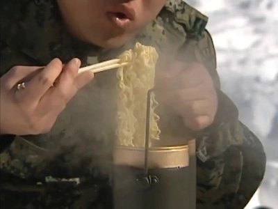 (SOUND)ジョン・ヒョン・ドン、半分のラーメンで沸騰している