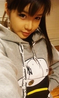 2ne1 Park Bom