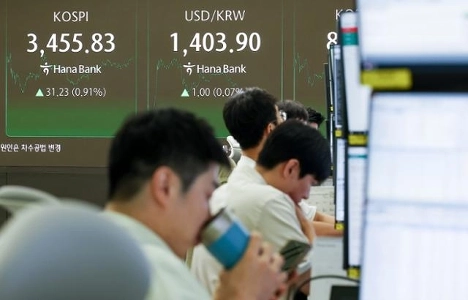 [ニュース速報]コスピ、最初の3500ブレークスルー…サムスンエレクトロニクスの4％、SKハイニックス8％