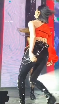 (SOUND)リュジンブラックスパンコールスキニージーンズ