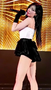 赤いワンピースプロミスナインパークジウォン