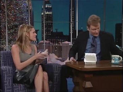 (SOUND)女優とキスするコナン.mp4