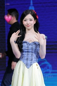 白雪姫ルック オ・ヘウォン