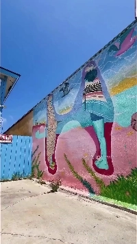 (SOUND)ビルの屋上に上がるカップル