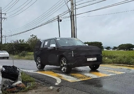 予想されるヒュンダイ サンタフェのフェイスリフト.jpg