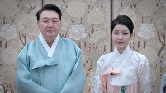 離婚瞑想キャンプの次のキャスト