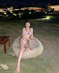 ㅇㅎ) ビキニ姿のアン・ソヒjpg