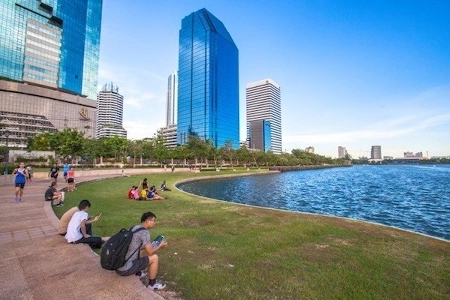 単純な傾向というよりも、ランニングは先進国の認定国みたいな感じです。