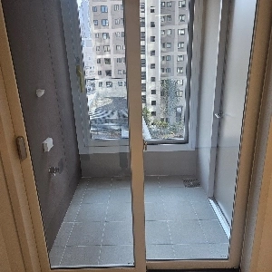 もうすぐ引っ越し予定の新築マンション jpg