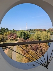 完璧な一日、楊花橋を渡る