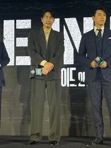 今日はヒョンビンとチョン・ウソン