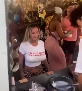 (SOUND)1秒カットㄷㄷㄷと呼ばれる胸縮小手術