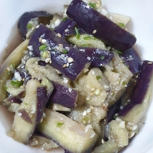 ナス嫌いは草の根のようなミームになってしまったのだろうか？