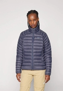 最近はパタゴニアの軽量パッドが人気です。jpg