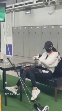 (SOUND)ゴルフスイングアップとダウン