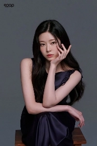 [その他] キム・ミンジュの顔ショット+グラビア