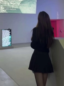 キム・ミンジアナウンサー