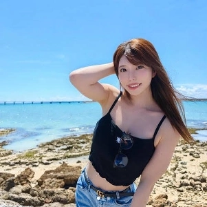 元AV女優が最後のストリップショーを経てAV復帰