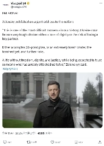 ゼレンスキーの状況は、現実の歴史においては難しい選択だ。