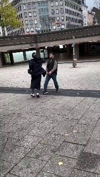 (SOUND)餃子のストリートファイト