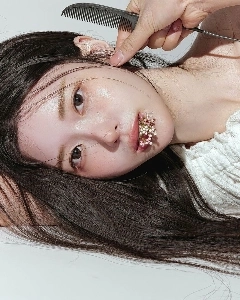 キム・ジウン(zeunique_)