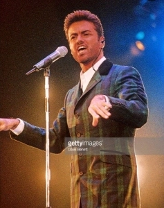 ジョージ・マイケルは歌手としてはSのレベルに達していなかったとも言えますね。