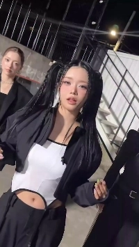 (SOUND)フィフティフィフティ キナ、シャネルムーン、イェウォン