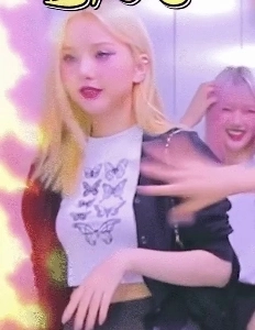 GFRIEND – シンビ、ウナ